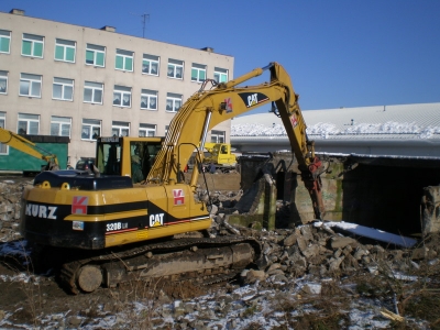 Rozbiórka budynku szkoły w Sławnie Marzec 2008